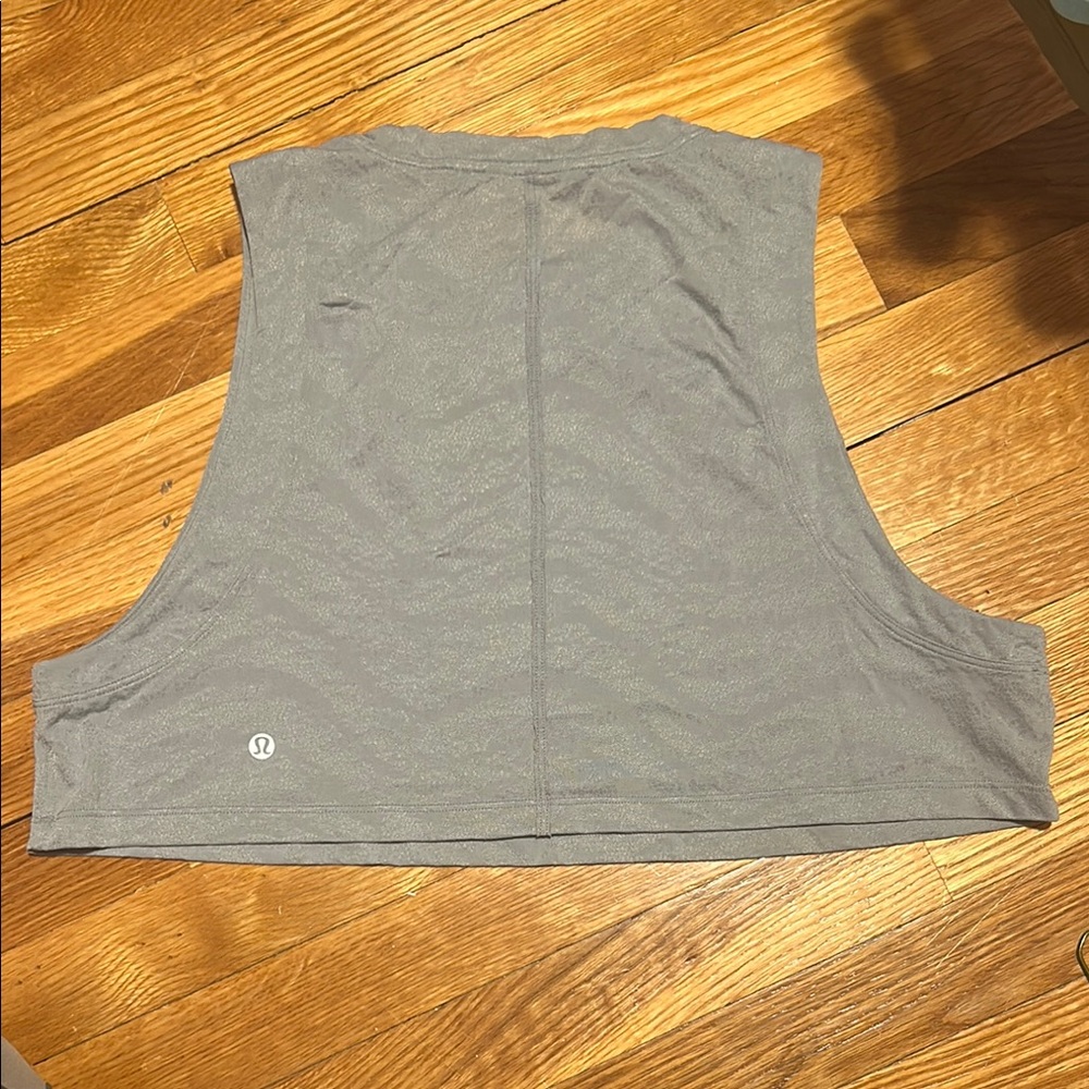 🍋 LULULEMON cropped tank
